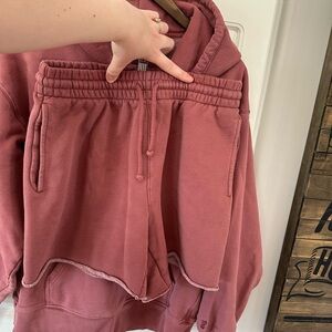 TNA BOYFRIEND SET! SHORTS & SWEATER!